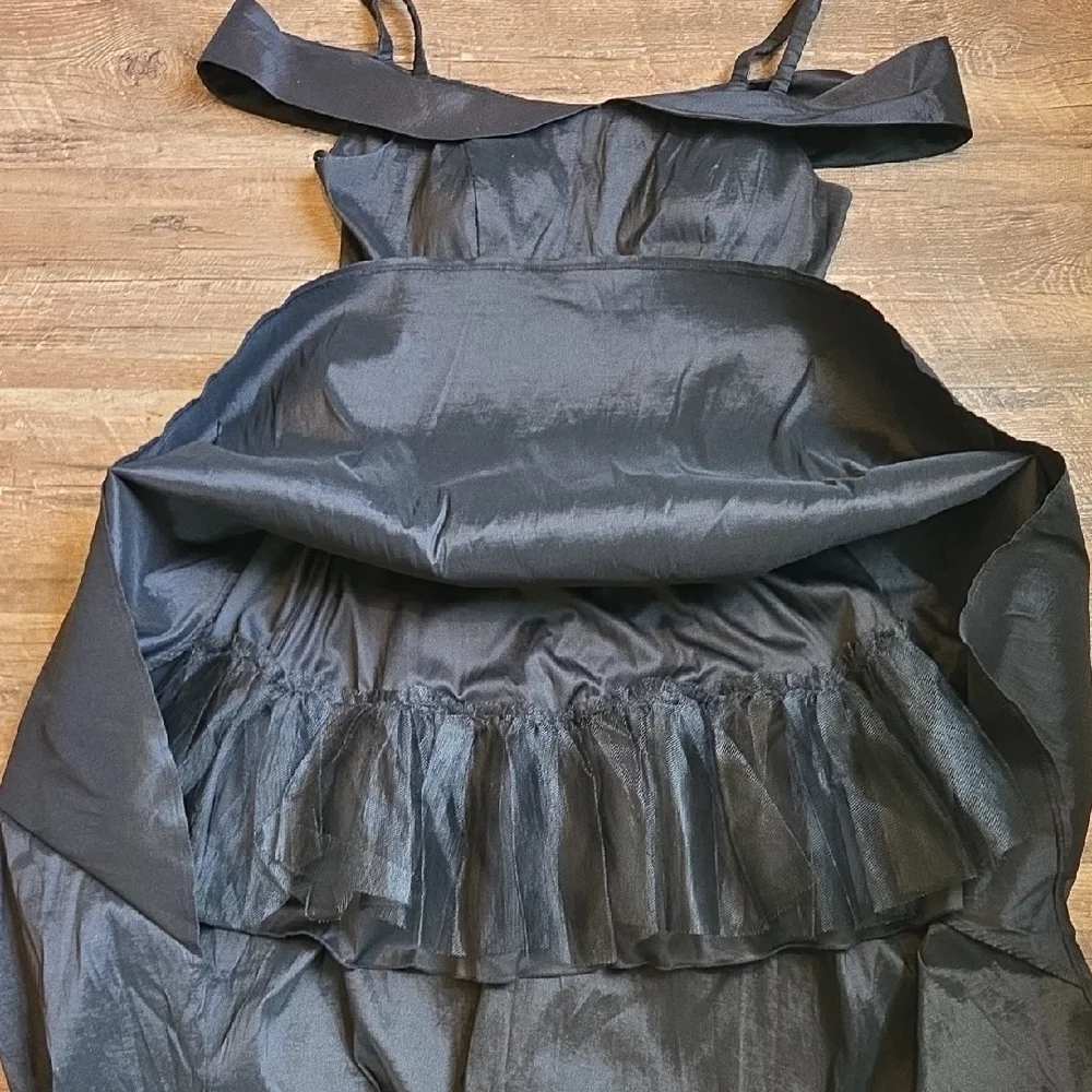 B. Smart  Cocktail Dress Size 11/12 Black High-Low with Cold Shoulder - Picture 11 of 14